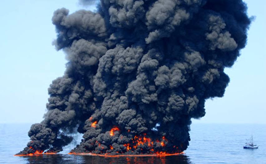 Image result for взрыв скважины в Мексиканском заливе