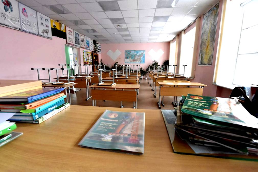 В Смоленске назвали дату окончания карантина в школах - Общество ...
