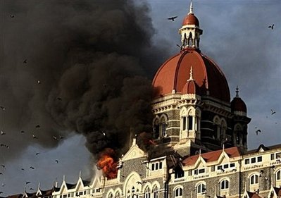 Flames and smoke gush out of the historic historic Taj Mahal ...