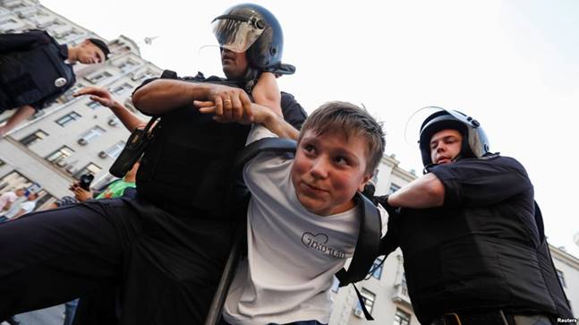 Image result for протесты 9 сентября в России