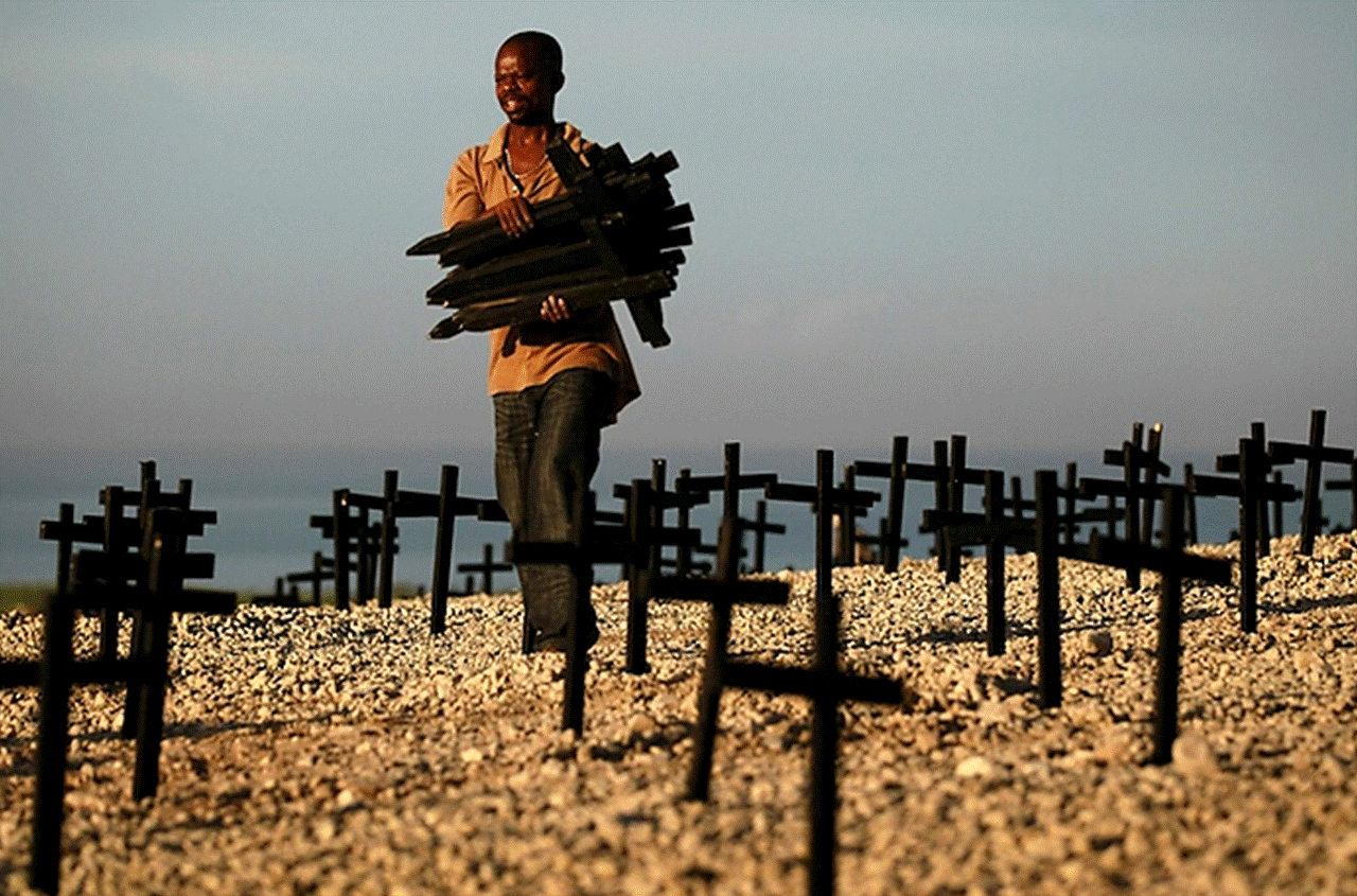 Image result for жертвы землетрясения на Гаити