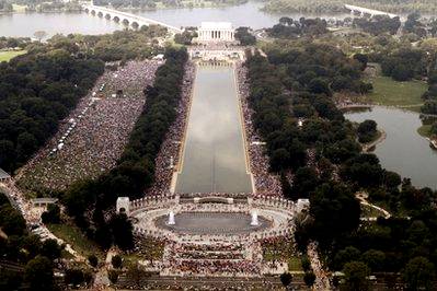 The crowd attending the "Restoring Honor" rally, ...